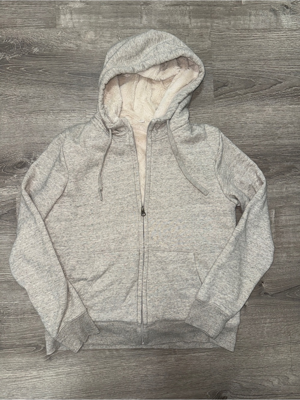 Uniqlo Women’s Light tan/grey Zip up Hoodie with Sherpa Lining